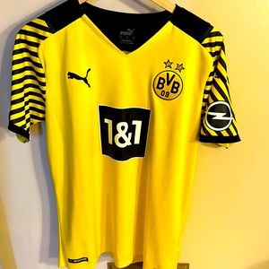 Borussia Dortmund jersey